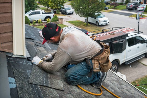 Professional Roofing technician working in Rosemont, NJ